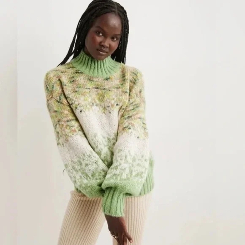 Aerie Green and Cream Turtleneck Sweater